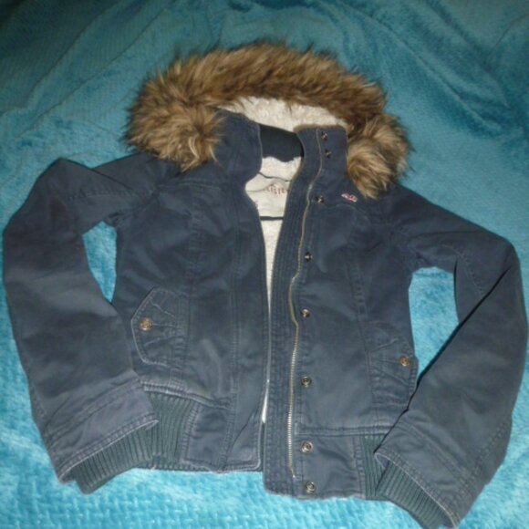 Hollister Coat Faux Fur Hooded Utility Outerwear Navy Blue SzS - Picture 2 of 15